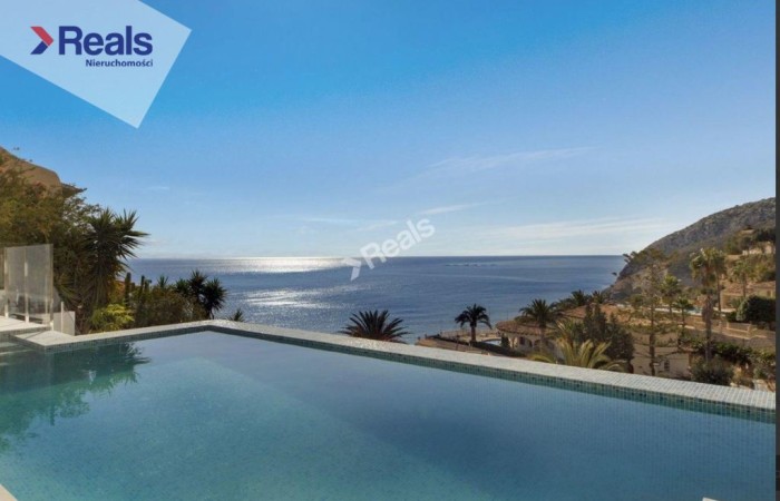 costa blanca, COSTA BLANCA, Luksusowa willa w Calpe z widokiem na morze.