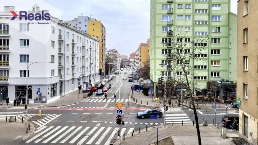 WARSZAWA, Dobra, Kawalerka z balkonem Powiśle, metro.