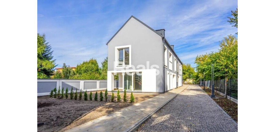 BRWINÓW, Bliźniak w Brwinowie blisko centrum, pięć pokoi