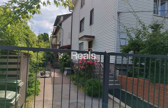 mazowieckie, WARSZAWA, Hostel, dwa budynki, 17 pokoi, całość wynajęta