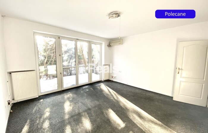 mazowieckie, WARSZAWA, Dom 398 m2 przy metrze dla rodziny lub firmy.