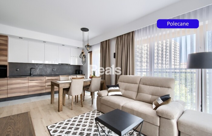 mazowieckie, WARSZAWA, Z klimatyzacją