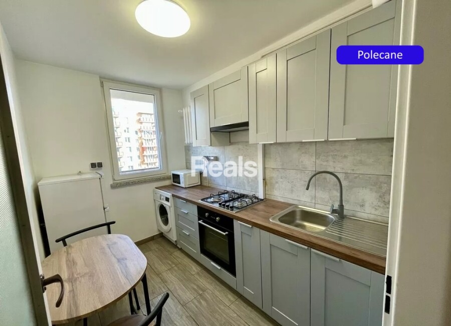 WARSZAWA, Piotra Wysockiego, Gotowe do wprowadzenia. Duży balkon, parking