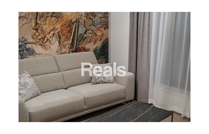 mazowieckie, WARSZAWA, Z garażem i komórką i klimatyzacją