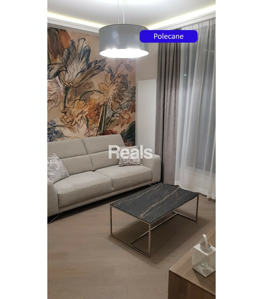 WARSZAWA, Dzielna, Z garażem i komórką i klimatyzacją